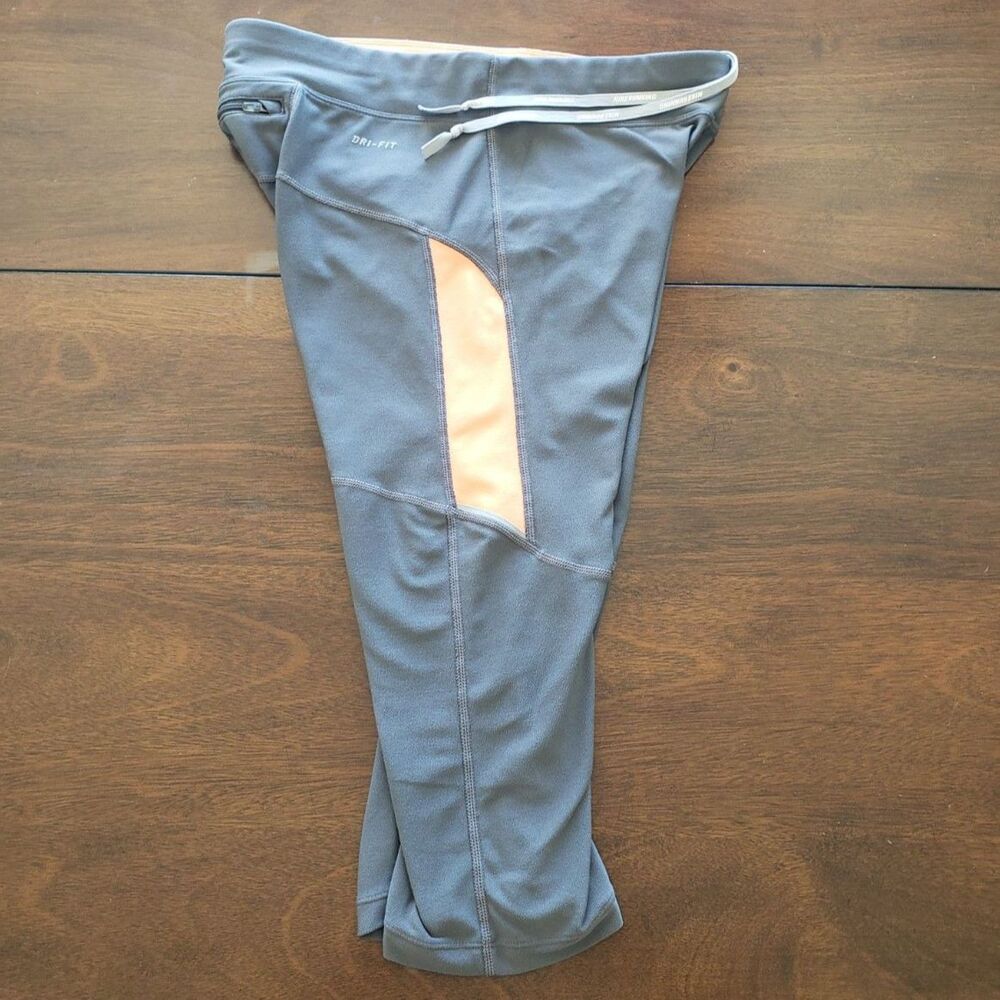 Nike Dri-FIT Size M Stay Warm Capri Workout Grey Orange Leggings Running Gym - Picture 3 of 9